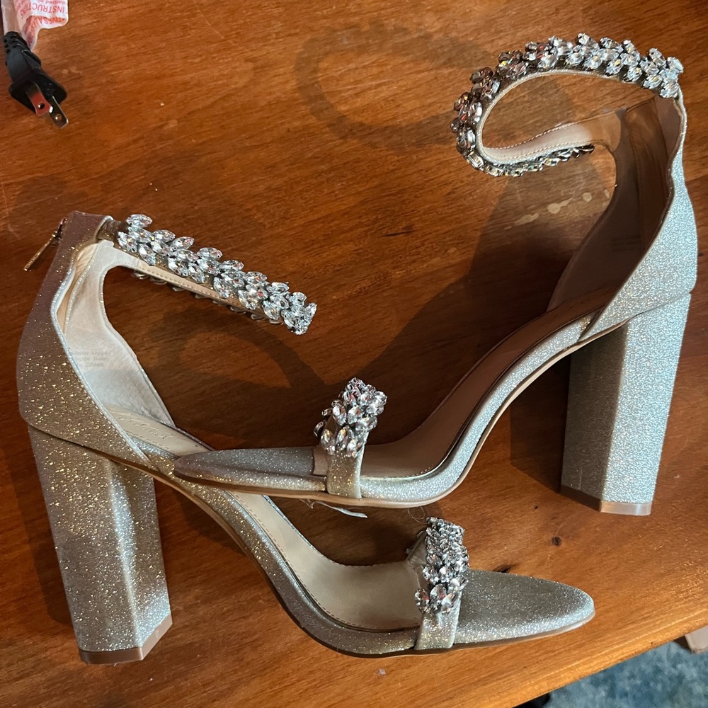 Badgley Mischka Silver Glitter Heels with Crystal Accents